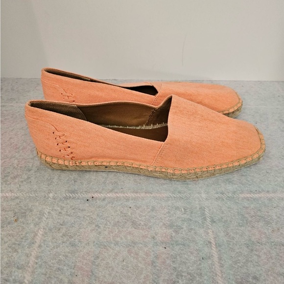 Franco Sarto Kenna Flats Melon 8M - Picture 1 of 4